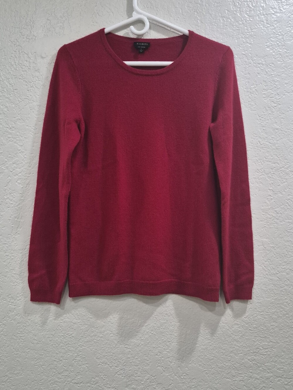 TALBOTS 100% Pure Cashmere Red Crewneck Sweater Small Classic Knit Pullover - Picture 8 of 8